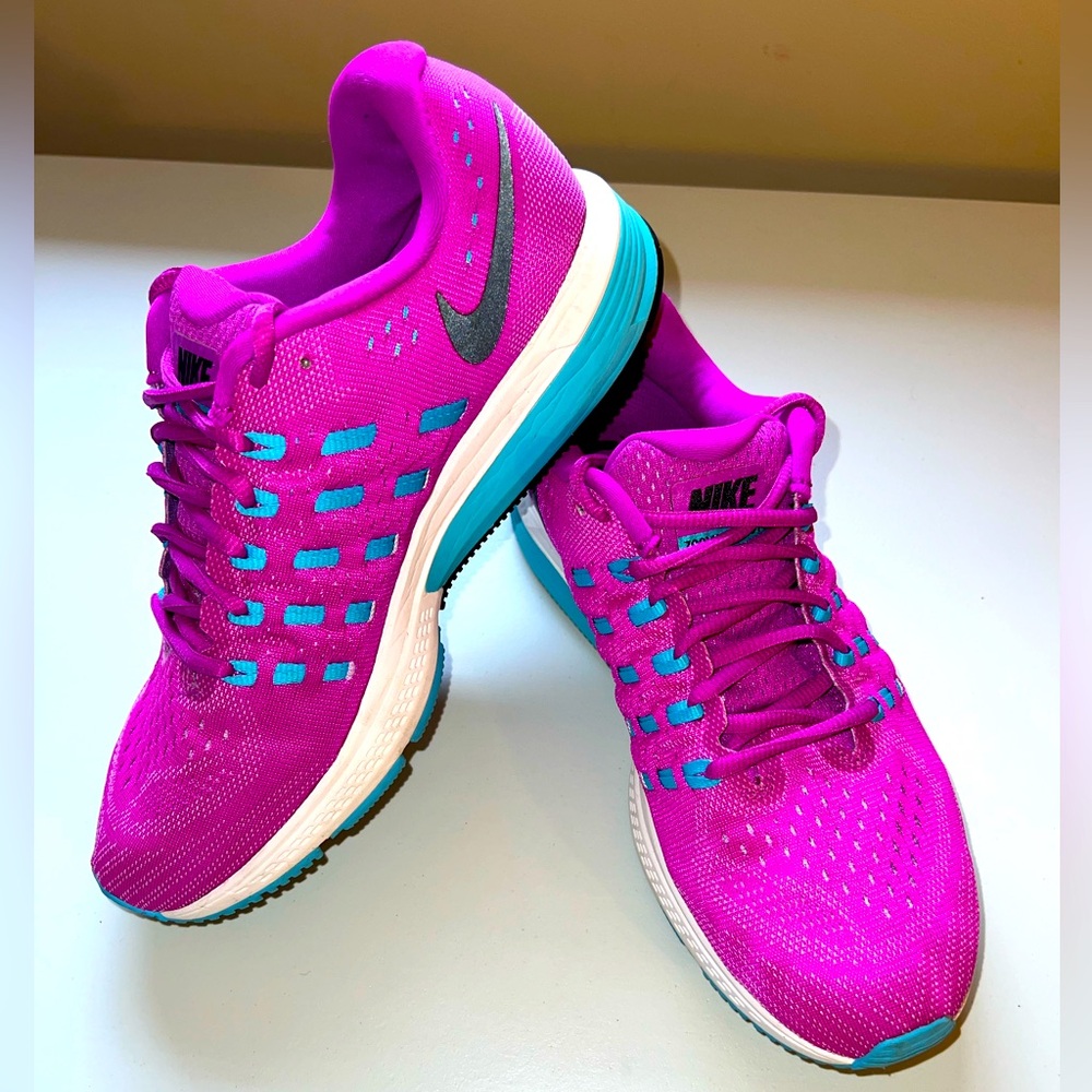 Nike Women's Athletic Shoes in Purple and Teal